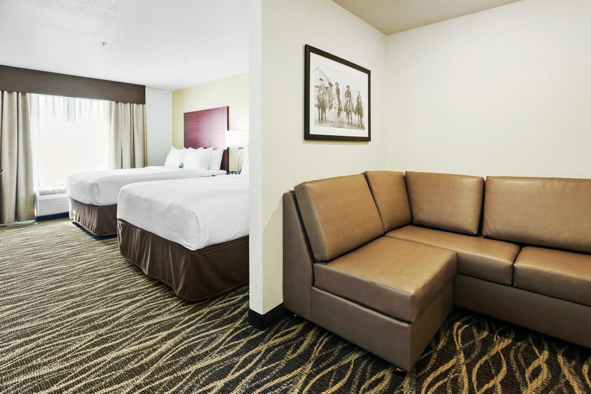 Cobblestone Hotel & Suites - 위큰버그 외부 사진