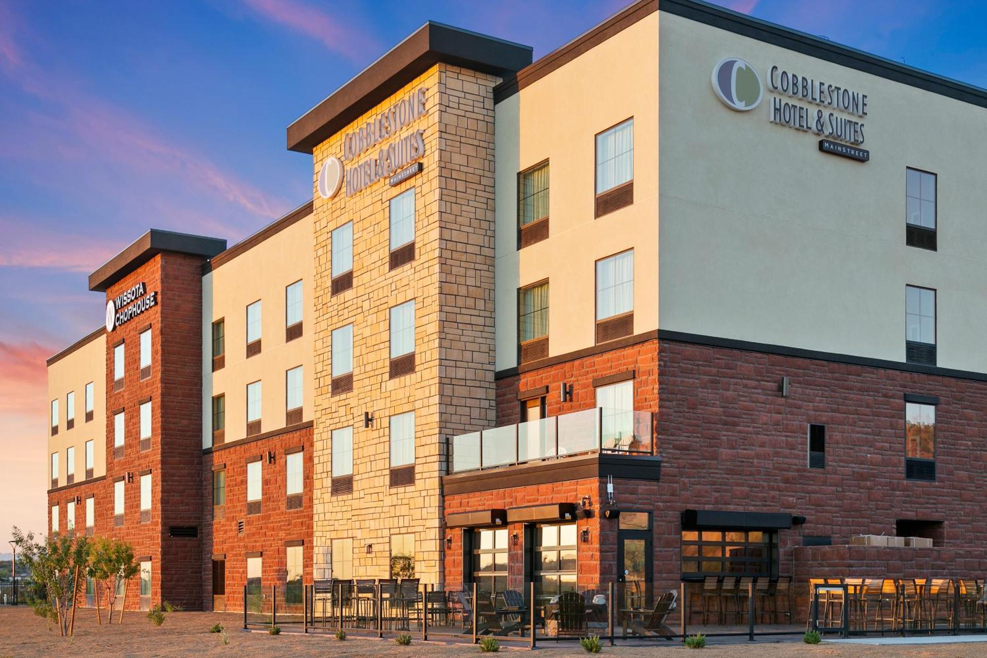 Cobblestone Hotel & Suites - 위큰버그 외부 사진