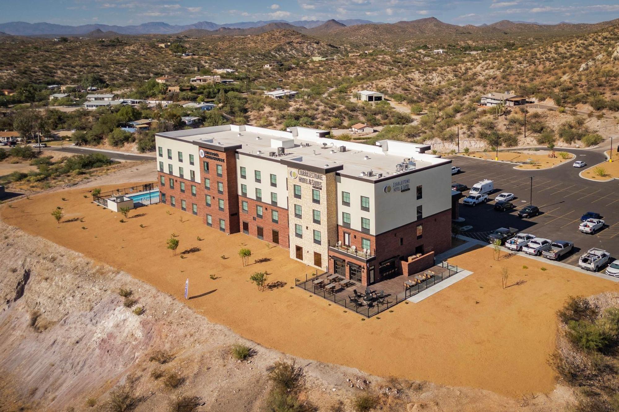 Cobblestone Hotel & Suites - 위큰버그 외부 사진